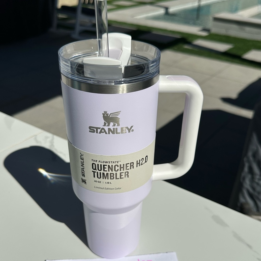 BNWT 40oz Wisteria Stanley Quencher